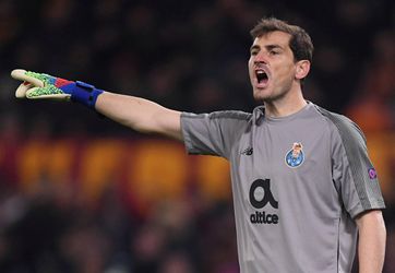 Top! Iker Casillas voor het eerst weer op voetbalveld na hartinfarct