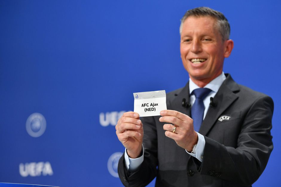 Op deze zender kijk je om 18.00 uur naar de loting van de groepsfase van de Champions League