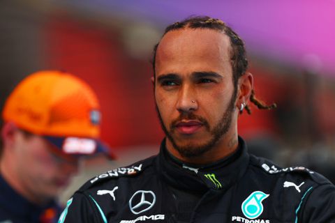 Lewis Hamilton verklapt waarom hij zelden achter simulator kruipt
