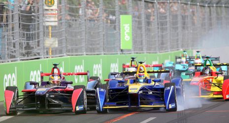 Formule E racet in 2020 door evenementenhal in Londen