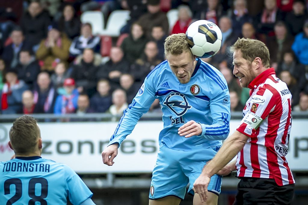 Feyenoord met 4 (!) geblesseerden uit verloren stadsderby