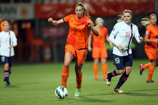 Oranje Leeuwinnen testen kennis van tegenstander Frankrijk