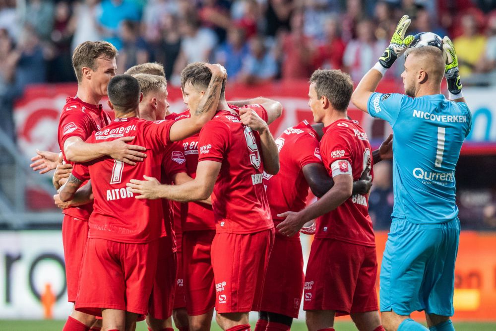 FC Twente haalt 11e nieuwe speler binnen