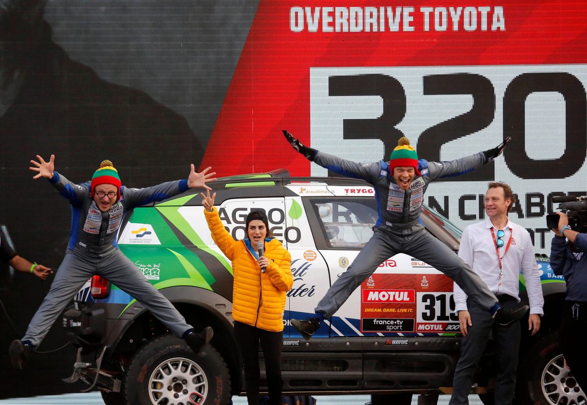 1e rit Dakar Rally verrassend gewonnen door Zala, Ten Brinke knap 5e