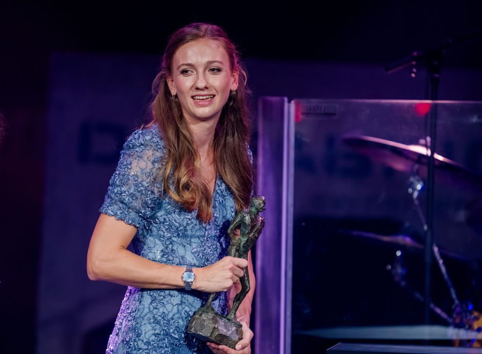 Femke Bol dacht niet aan feestje na hoofdrol tijdens Sportgala: 'Nee hoor, ga zo slapen'