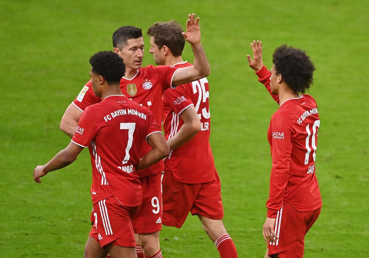 Bayern München viert kampioenschap in grootse stijl, Lewandowski kan record ruiken