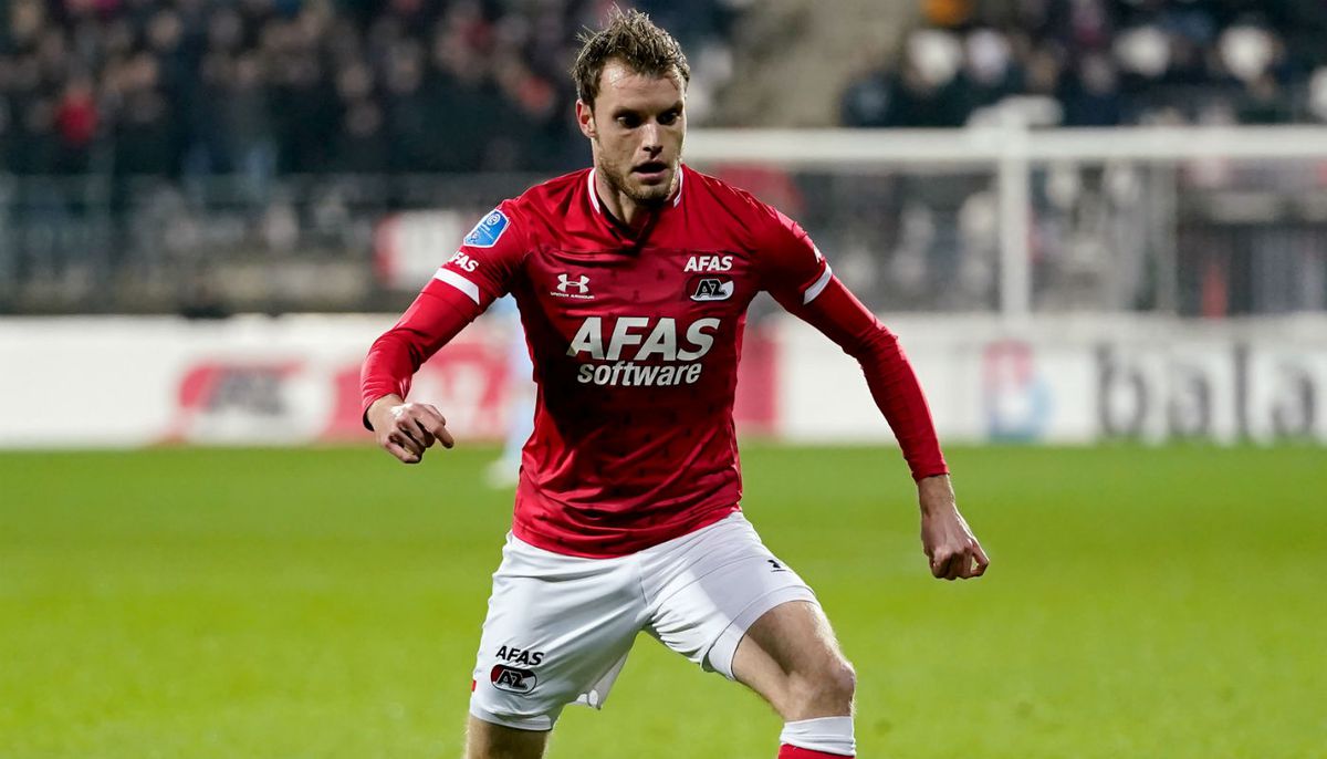 PSV wilde AZ-wissel Ouwejan huren, maar ook die linksback gaat niet naar Eindhoven