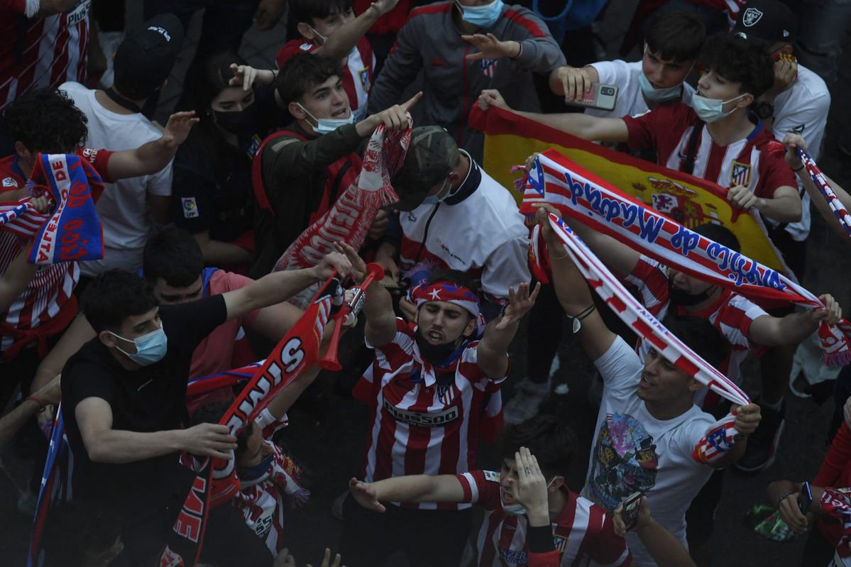 Jonge Atlético-fan (14) komt op tragische wijze om het leven bij kampioensfeest