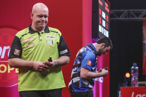 Opvallend: darter Michael van Gerwen niet op deelnemerslijst Super Series