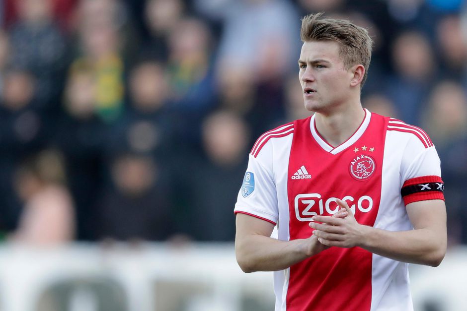 Lofzang voor De Ligt: 'Die was op zijn 15de al verder dan spelers van het 1ste elftal'