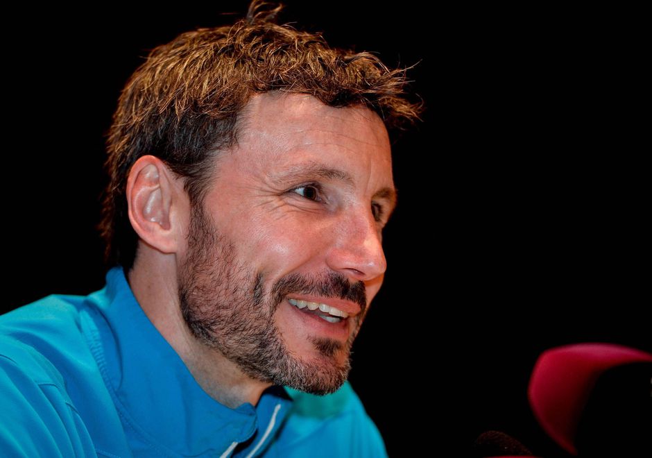 Van Bommel ziet puntenverlies als incident: ‘Ging om 2 momenten’