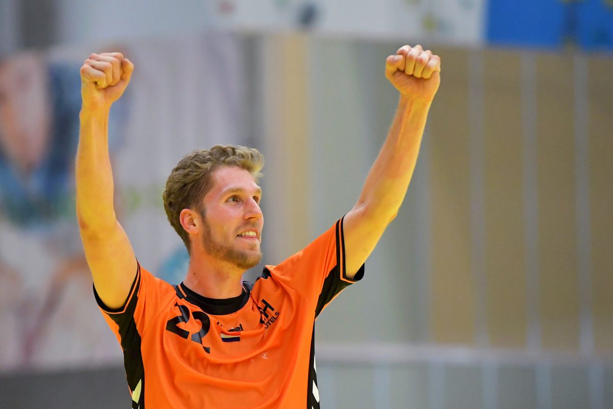 Nederlandse handballers in beslissende play-off voor WK-ticket tegen Zweden