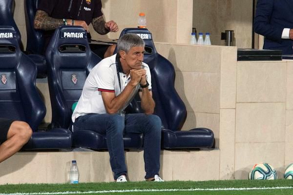 Voorzitter Barça doet alsof er niks aan de hand is: 'Best wel tevreden met Setién'