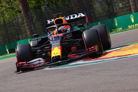 Vrije Training 1 ging niet lekker voor Verstappen: 'Zoveel trillingen dat ik even langs de tandarts moet'