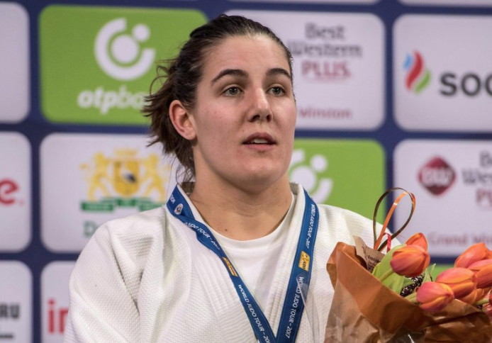 Judoka's Korrel en Steenhuis pakken mooie zilveren medailles in Tokio
