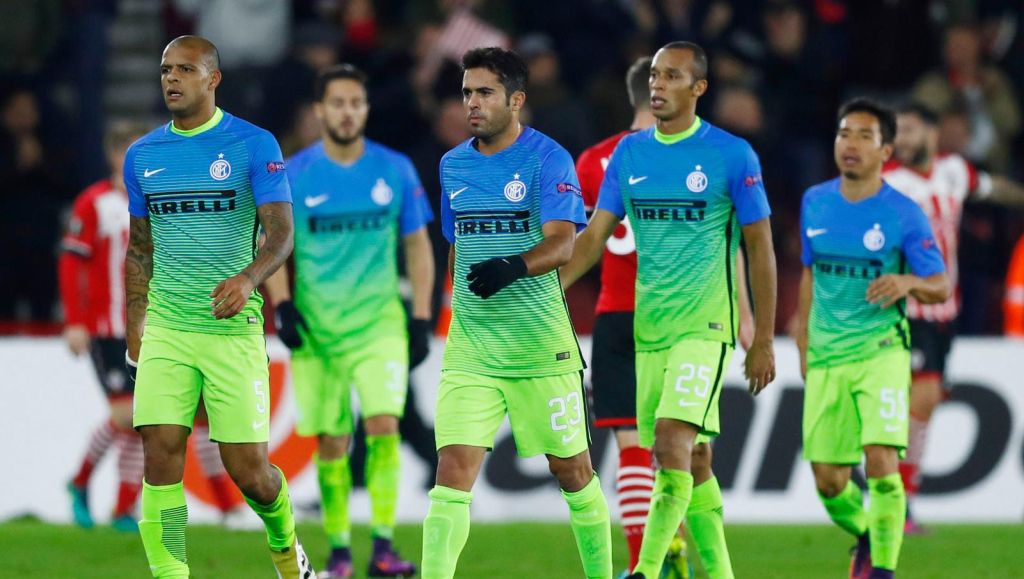 Ontslagen De Boer ziet Van Dijk zorgen voor nederlaag Internazionale