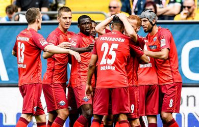 Paderborn promoveert OP DOELSALDO naar de Bundesliga, Union Berlin 'Relegation' in