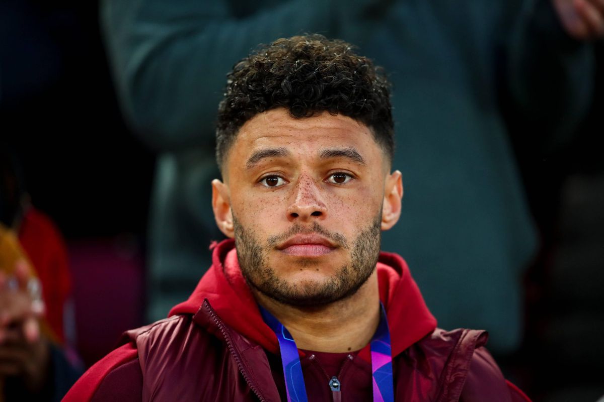 Alex Oxlade-Chamberlain keert na een jaar weer terug in selectie Liverpool