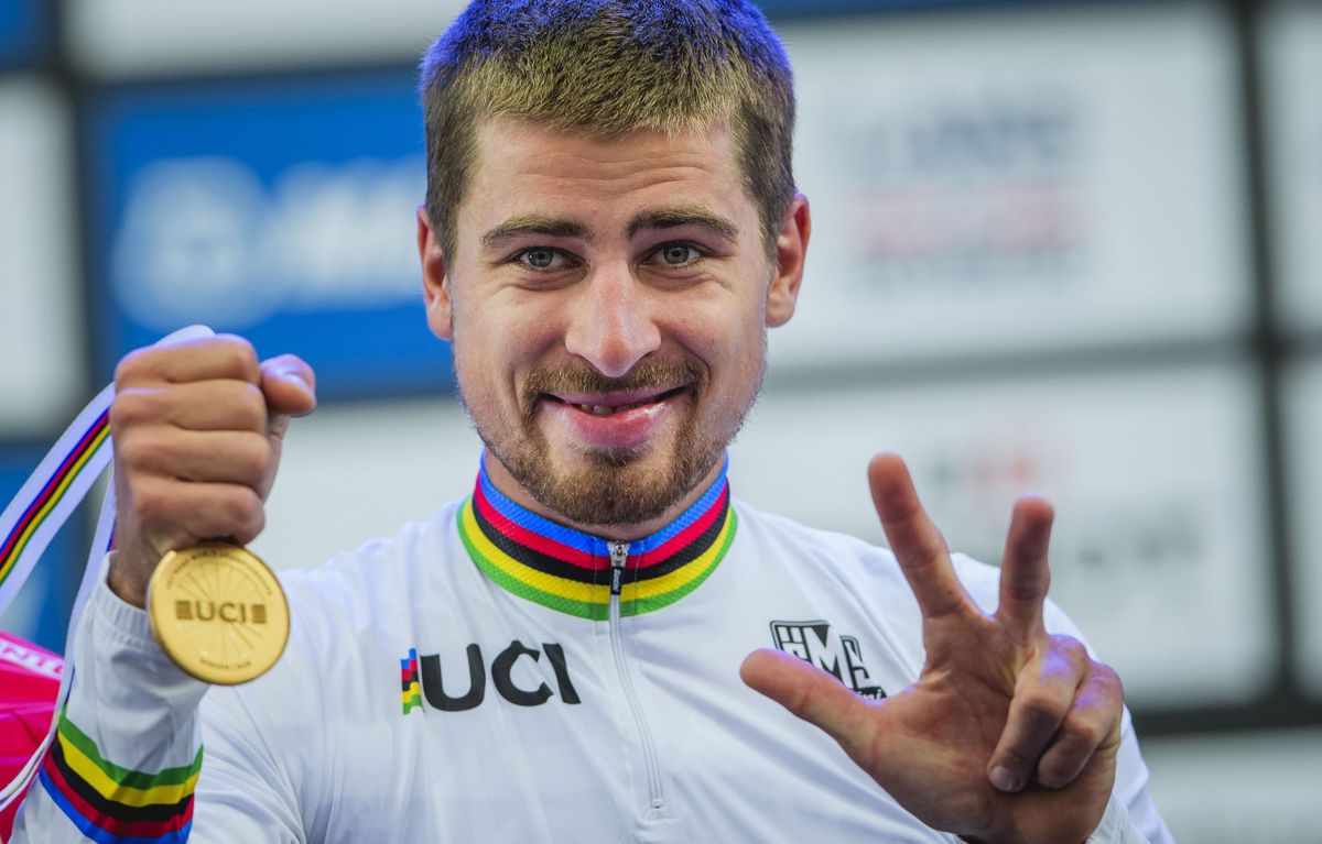 Sagan droomt nu al over 4e regenboogtrui op rij