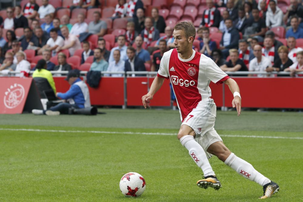 Cerny laat zien de nieuwe buitenspeler van Ajax te zijn (video)