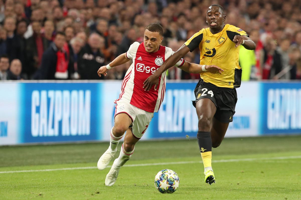 Franse cijfers: geen voldoendes bij Lille, één onvoldoende bij Ajax