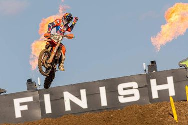 Jeffrey Herlings wint weer: ‘Een jaar met hobbels en nodige dieptepunten’