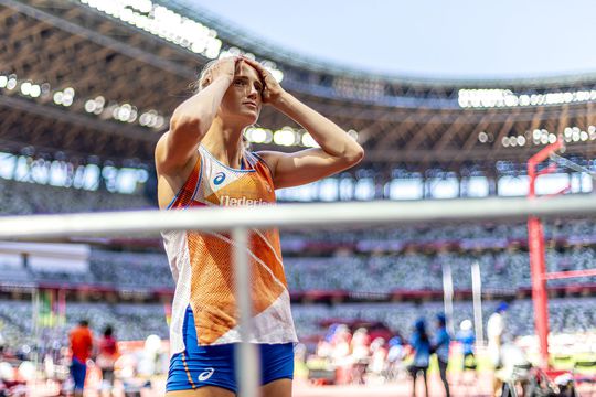 Anouk Vetter geeft plek 1 uit handen bij het speerwerpen op de 7-kamp, Oosterwegel doet mee voor brons