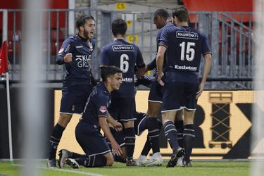 🎥 | CHECK! Efficiënt NEC verpest 'beste seizoen ooit' van Almere City