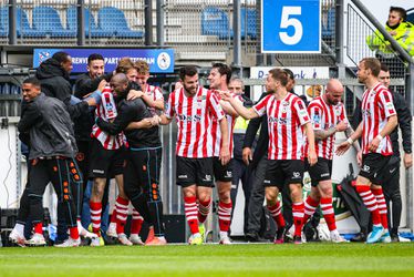 Sparta zeker van play-offs Europees voetbal na overwinning bij Heerenveen