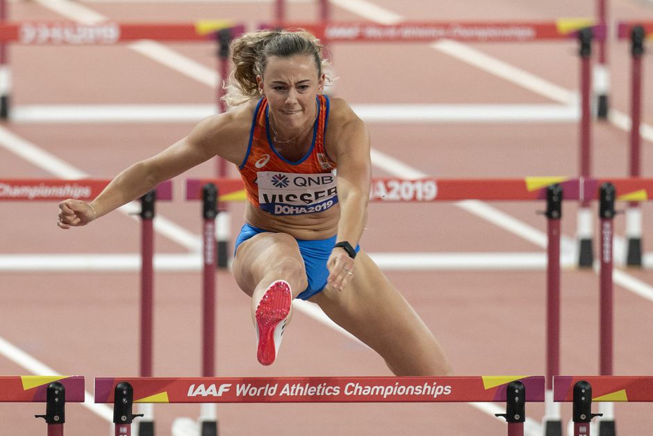 Visser lekker simpel naar halve finales op 100m