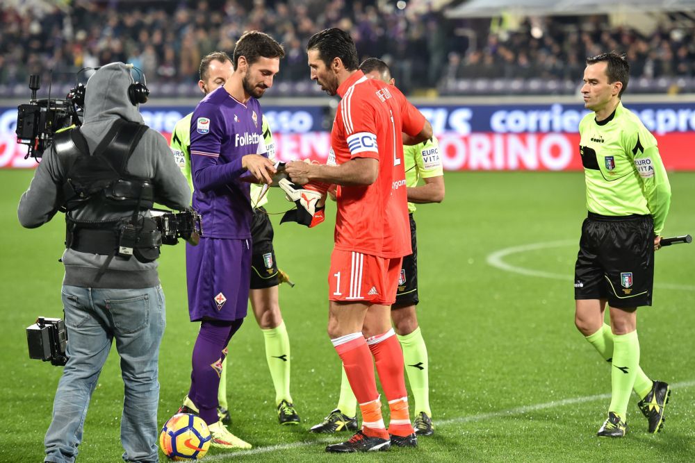 Buffon over keepen voor Italië: 'Ik doe dit voor overleden Astori'