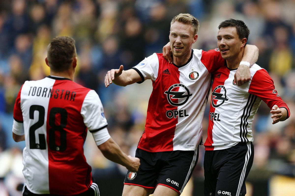 Feyenoord in actie tegen verkoop nep-producten