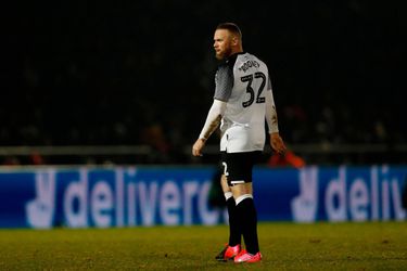 Gênante vertoning Cocu en Rooney in de FA Cup