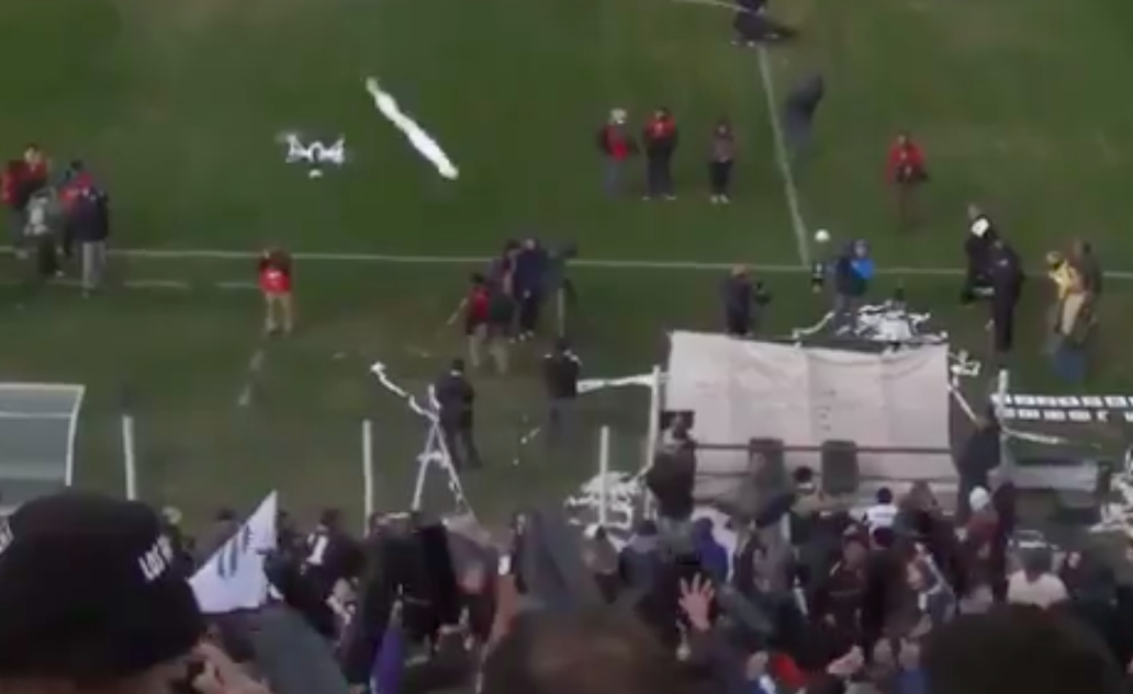Argentijnse fan haalt drone uit de lucht met rolletje pleepapier (video)