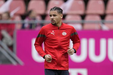 PSV wint besloten oefenduel met Go Ahead Eagles, veel herstelde spelers in de basis