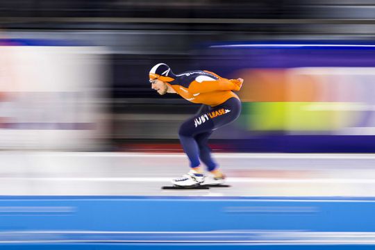 Blokhuijsen op titelkoers in Thialf