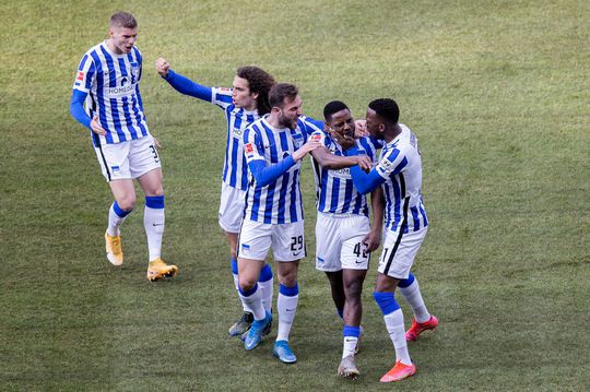 🎥 | Zeefuik had zijn 1e goal voor Hertha niet mooier kunnen maken
