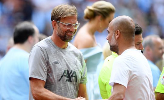 🎥 | Klopp en Guardiola in vorm bij galaatje: 'Misschien kunnen we ruilen?'