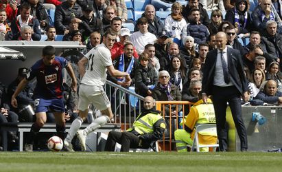 Eibar geeft Real Madrid in het eigen Bernabeu 'voetballes' met prima goal (video)