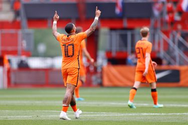 🎥 | Hoppa! Oranje op 1-0 tegen Georgië via Memphis