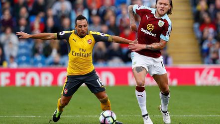Cazorla wil bij Arsenal blijven en hoopt op aanbieding