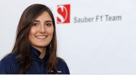 Sauber voegt knappe vrouwelijke coureur toe aan opleidingsteam