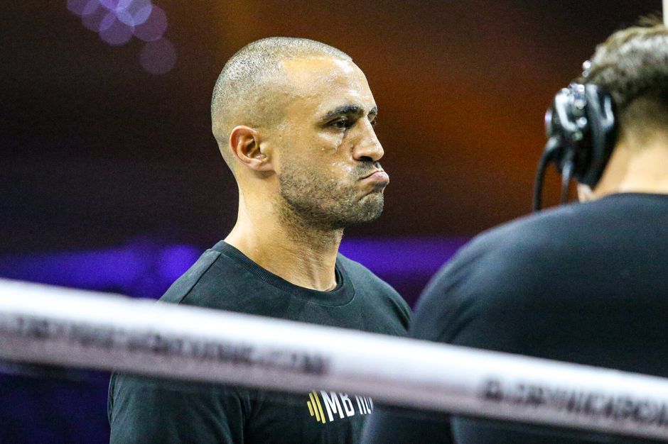 Badr Hari twijfelt over Grand Prix-deelname: waar blijft Rico Verhoeven?