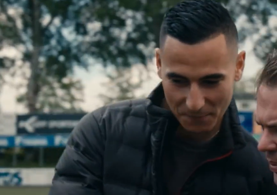 🎥 | Anwar El Ghazi kreeg appje van Frank de Boer over EK-selectie: 'Ik ben serieus, kijk!'