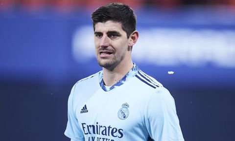 Courtois is pissig op EA om eigen 99-kaart op FUT