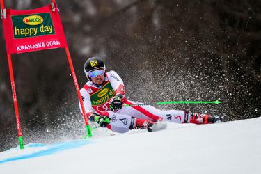 Skiër Hirscher breekt enkel tijdens eerste training van seizoen (foto)