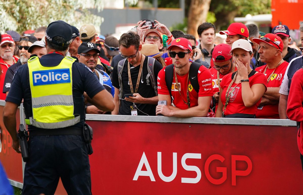 Formule 1: grote chaos vlak voor start vrije training 1 in Australië