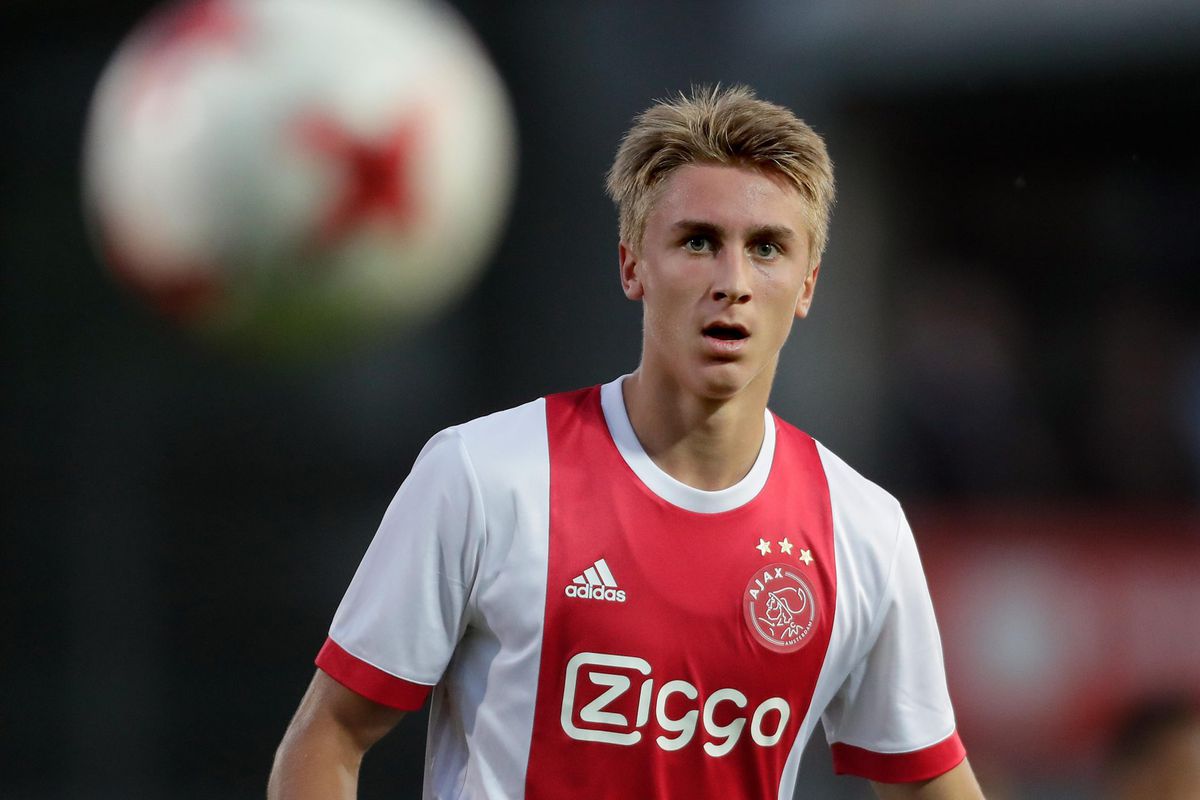 Broer van Ajax-speler op proef bij Feyenoord, Bernardo Silva tekent snel