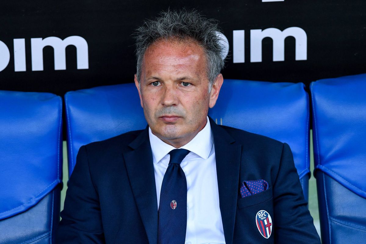 Bologna-trainer Mihajlovic ernstig ziek en legt werk noodgedwongen neer