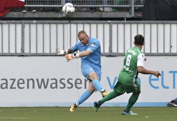 Derde keeper Nienhuis weer onder de lat bij Sparta